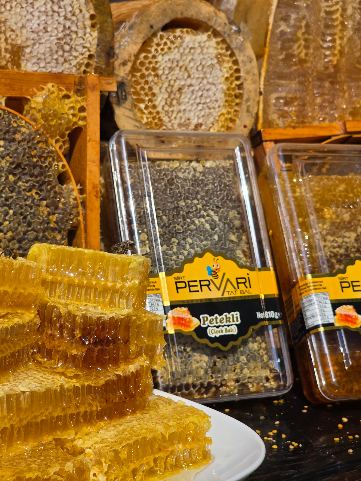 Pervari Petekli Çiçek Balı 810 gr – Doğal Petek